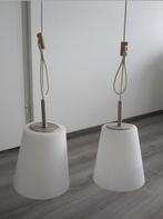 2 witte hanglampen, Huis en Inrichting, Lampen | Hanglampen, Ophalen of Verzenden, Minder dan 50 cm