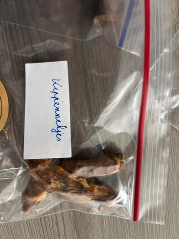 Honden snacks beschikbaar voor biedingen