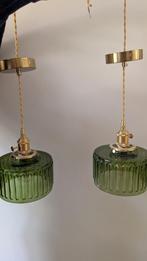 Twee vintage groene glazen lampen, Huis en Inrichting, Lampen | Hanglampen, 50 tot 75 cm, Zo goed als nieuw, Glas, Vintage & Retro