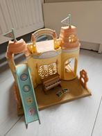 Sylvanian Nursery/Crèche in prima staat met accessoires, Ophalen, Zo goed als nieuw, Poppenhuis