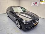 BMW 5-serie 520i Business Navi Leer Ecc Cruise Control Alu P, Auto's, BMW, Automaat, Achterwielaandrijving, Gebruikt, 4 cilinders