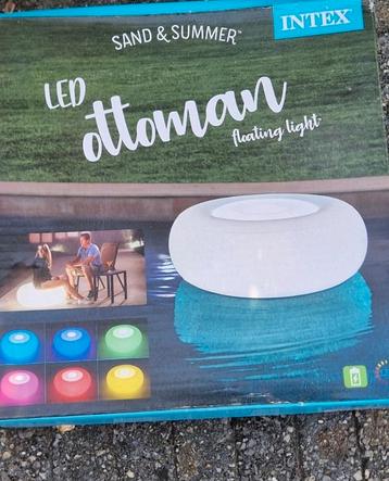 Drijvende led verlichting/ zitkussen beschikbaar voor biedingen