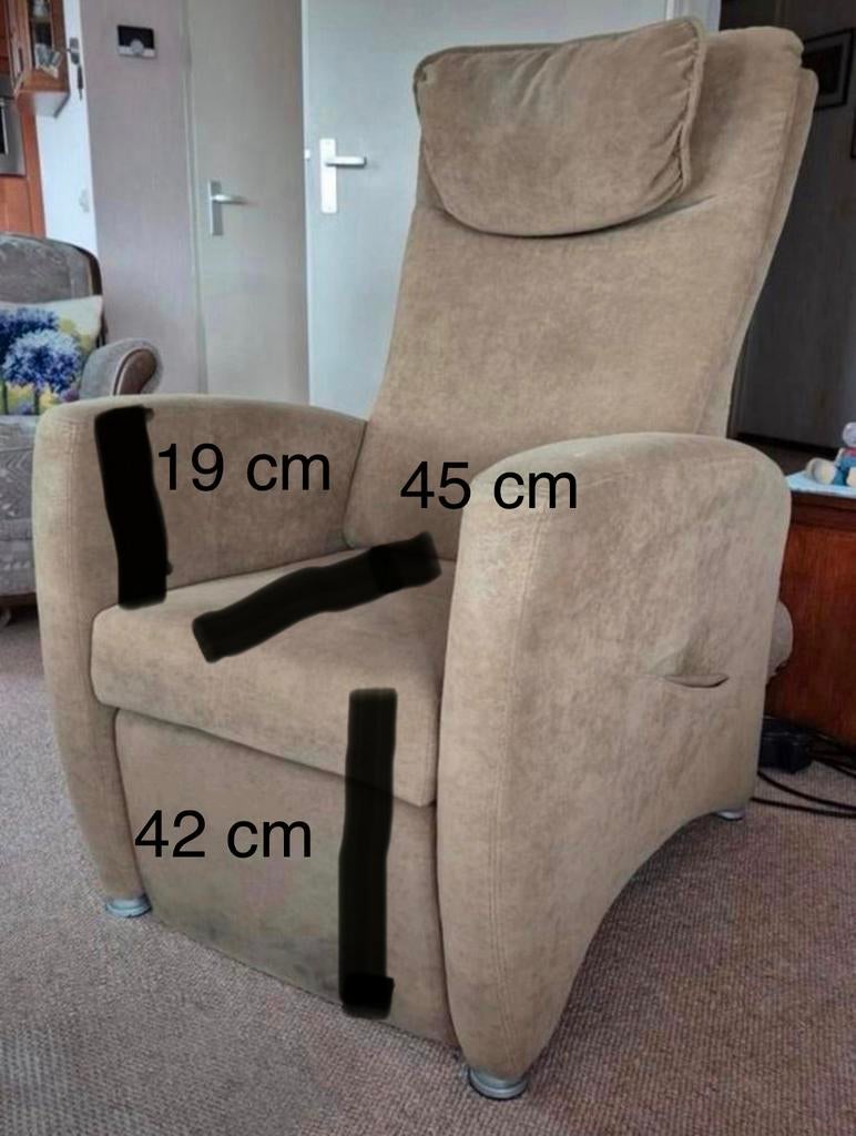 GEZOCHT: sta op stoel / relax fauteuil (zie omschrijving), Huis en Inrichting, Fauteuils, Ophalen, Minder dan 50 cm, Gebruikt