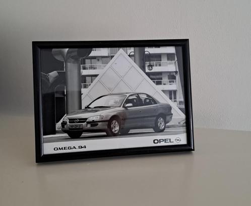 Opel Omega 1994 -- PERSFOTO incl LIJST --, Boeken, Auto's | Folders en Tijdschriften, Nieuw, Opel, Ophalen of Verzenden