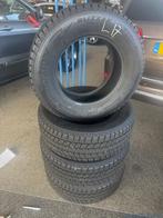4x Bridgestone winterbanden 265/65/17 inch zo goed als nieuw, Gebruikt, -, 265 mm, -