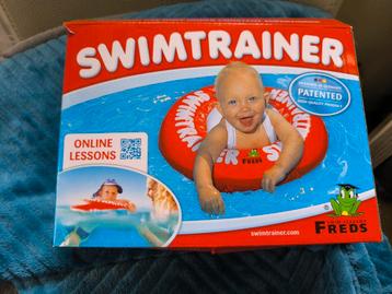 Zwemtrainer baby. beschikbaar voor biedingen