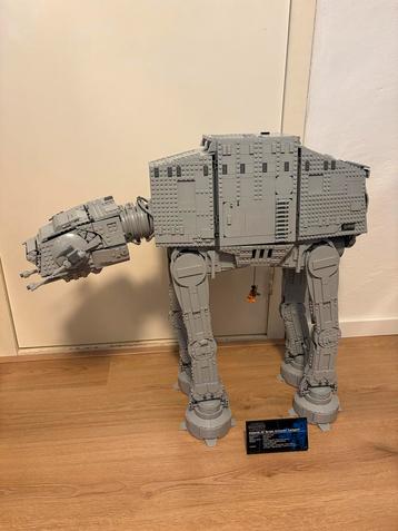Lego Star Wars 75313 AT-AT UCS beschikbaar voor biedingen