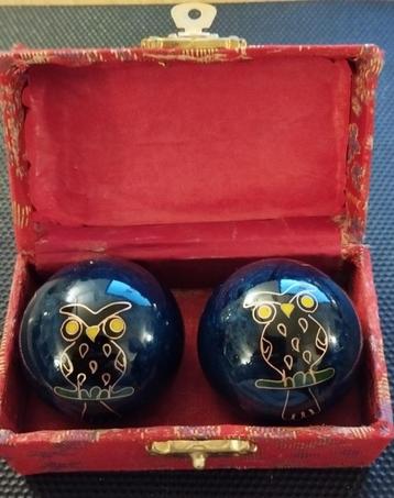 Meridiaan kogels met Uil beschikbaar voor biedingen