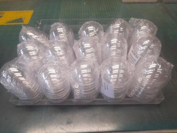 75 stuks plastic transparante ballen van 6 cm. beschikbaar voor biedingen
