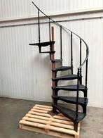 Wenteltrap spindeltrap gietijzer oud industrieel antiek, Doe-het-zelf en Verbouw, Ladders en Trappen, Ophalen, Gebruikt, 2 tot 4 meter