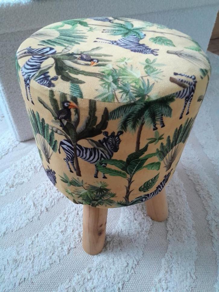 Krukje - Als nieuw!, Huis en Inrichting, Banken | Voetenbanken en Poefen, Zo goed als nieuw, 50 tot 75 cm, 50 tot 75 cm, Rond