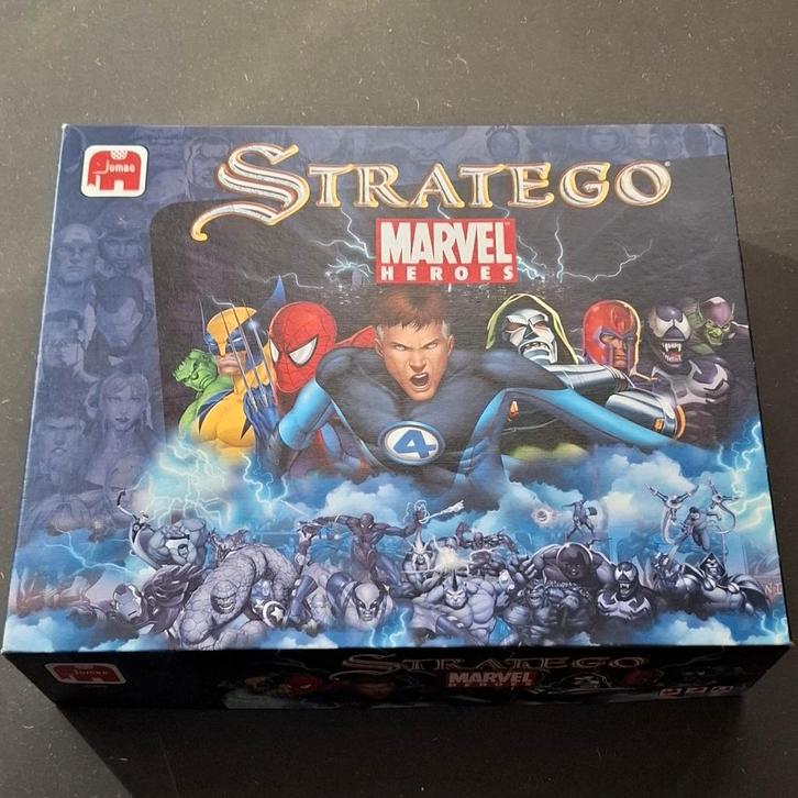 Stratego Mavel Heroes, Hobby en Vrije tijd, Gezelschapsspellen | Bordspellen, Zo goed als nieuw, Een of twee spelers, Ophalen