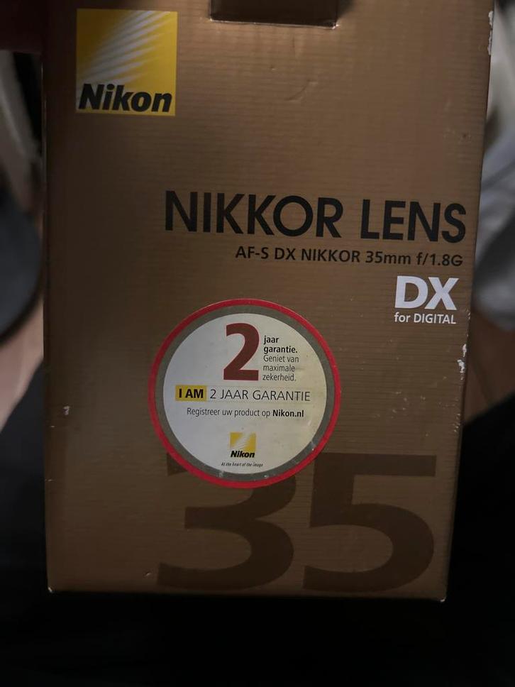 Nikon Nikkor 35mm f/1.8G Lens, Audio, Tv en Foto, Fotografie | Lenzen en Objectieven, Zo goed als nieuw, Standaardlens, Ophalen of Verzenden