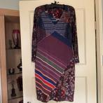 ZO MOOIE EROKE JURK IN VELOURS EN DIV MATERIALEN MT S, Ophalen of Verzenden, Zo goed als nieuw, Knielengte