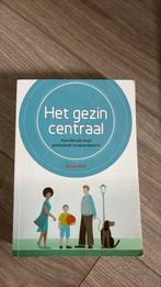 Arjan Bolt - Het gezin centraal, Ophalen of Verzenden, Zo goed als nieuw, Arjan Bolt