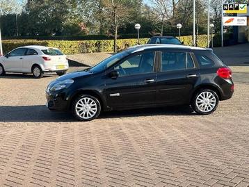 Renault Clio Estate 1.2 TCE Sélection Business Sport,bj.200 beschikbaar voor biedingen