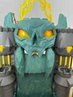 Te koop; skeleton castle met toebehoren, Ophalen of Verzenden, Zo goed als nieuw