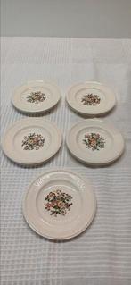 9 amuse/petit four bordjes van Wedgewood Conway, Huis en Inrichting, Keuken | Servies, Ophalen of Verzenden, Zo goed als nieuw