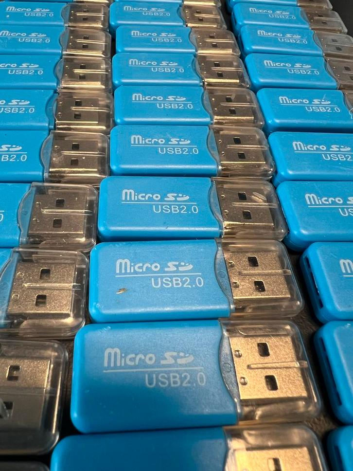 105x Micro SD USB 2.0 Kaartlezers - Nieuw, Audio, Tv en Foto, Fotografie | Geheugenkaarten, Nieuw, MicroSD, Overige, Ophalen of Verzenden
