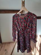 Leuk bloemenjurkje, Kleding | Dames, Ophalen of Verzenden, Zo goed als nieuw, Maat 38/40 (M), Boven de knie