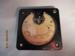 milliamperes meter auto made in  england en drukmeter, Verzamelen, Militaria | Tweede Wereldoorlog, Verzenden, Landmacht, Nederland