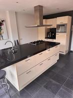 Nette complete keuken met inbouwapparatuur, Ophalen, Gebruikt, Graniet of Steen, Crème