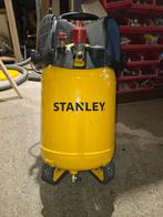Stanley compressor 24 liter, Doe-het-zelf en Verbouw, Compressors, 6 tot 10 bar, Ophalen of Verzenden, Zo goed als nieuw, Minder dan 200 liter/min