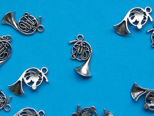 Hoorn bangle, Tibet zilver, Hobby en Vrije tijd, Kralen en Sieraden maken, Nieuw, Bedel, Verzenden