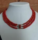 uniek&antiek   bloedkoraal ciollier - 3 Rijig, Sieraden, Tassen en Uiterlijk, Antieke sieraden, Verzenden, Ketting, Met edelsteen
