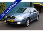 Skoda Octavia 1.6 FSI Elegance Attractive Business CLIMA|CRU, Auto's, Gebruikt, Zwart, 4 cilinders, Blauw