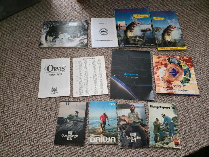 Hengelsport catalogus catalogie Dam Shakespeare Daiwa Orvis, Watersport en Boten, Hengelsport | Algemeen, Zo goed als nieuw, Molen