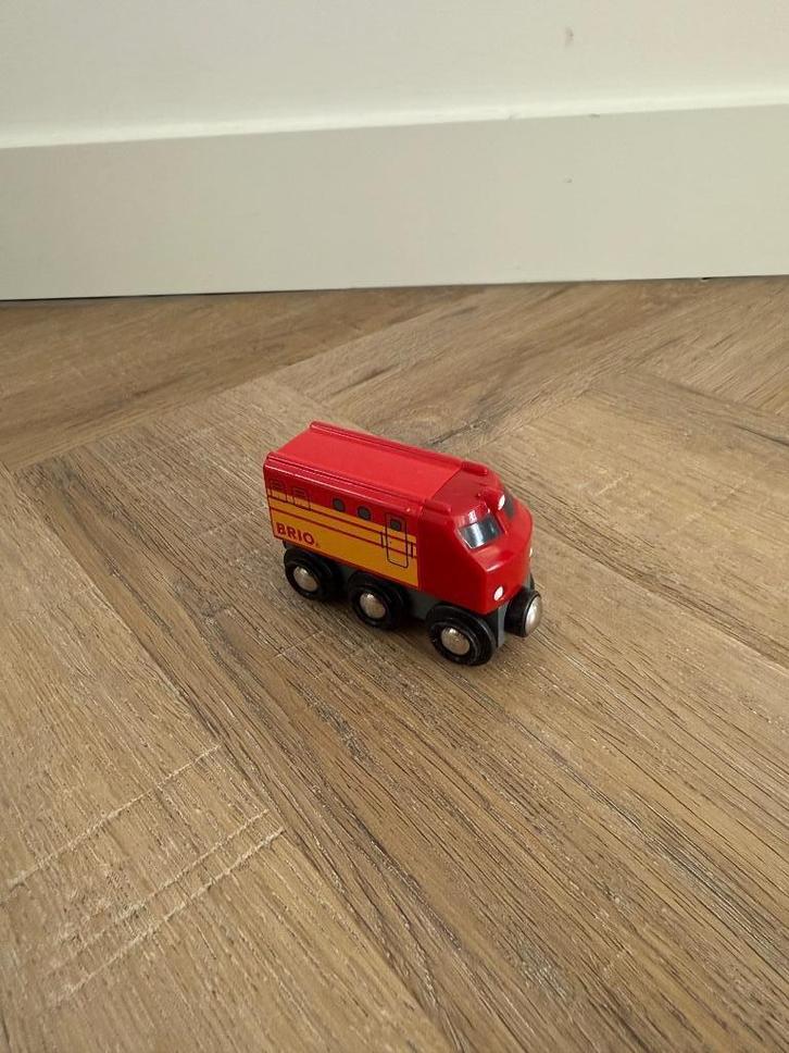 ZGAN rood Brio boerderij set houten trein locomotief 33719, Kinderen en Baby's, Speelgoed | Houten speelgoed, Zo goed als nieuw