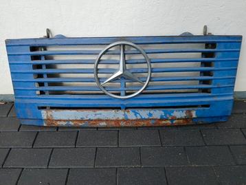 Mercedes truck voorfront 609 beschikbaar voor biedingen