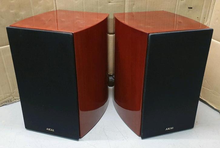 Akai amd-75 boekenplank  luidsprekers 100 watt hoogglans, Audio, Tv en Foto, Luidsprekers, Gebruikt, Front, Rear of Stereo speakers
