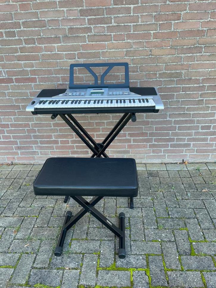 Keyboard Fasley FKB 180 kleur grijs, Muziek en Instrumenten, Keyboards, Gebruikt, 61 toetsen, Overige merken, Aanslaggevoelig