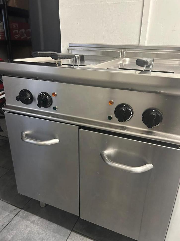 Saro Friteuse E7/FRE2V13 – onderdelen nieuw, klein defect, Witgoed en Apparatuur, Fornuizen, Zo goed als nieuw, Vrijstaand, Elektrisch