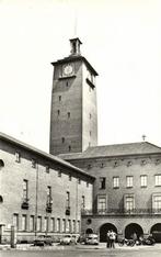 Enschede, Stadhuis - auto moter mannen - 1969? gelopen, Ophalen of Verzenden, 1960 tot 1980, Gelopen, Overijssel