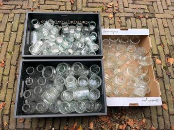Glazen Potjes beschikbaar voor biedingen