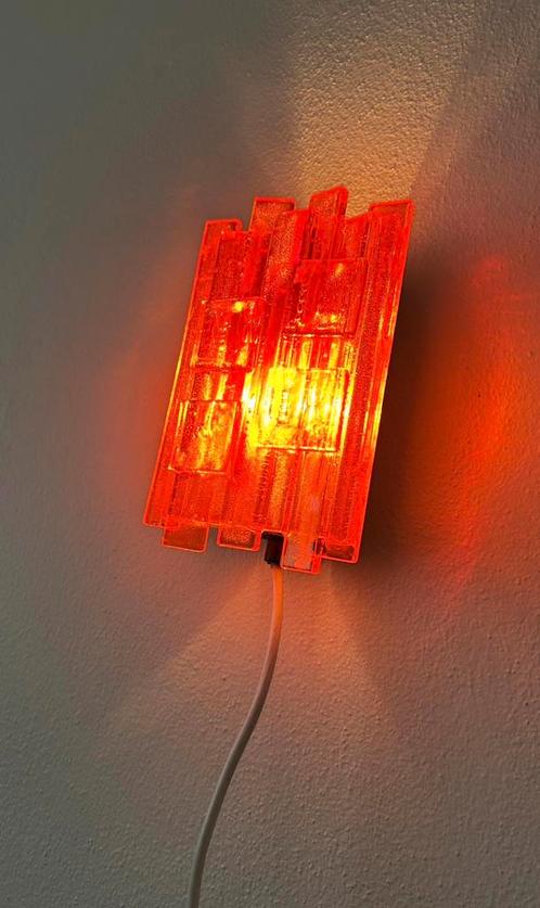 Zeldzame Claus Bolby acrylkunst lamp uit 1960, Danish design, Huis en Inrichting, Lampen | Wandlampen, Zo goed als nieuw, Glas