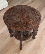 Leuke bijzet tafel, Indiaase stijl (vermoedelijk antiek), Huis en Inrichting, Tafels | Bijzettafels, Minder dan 55 cm, Gebruikt