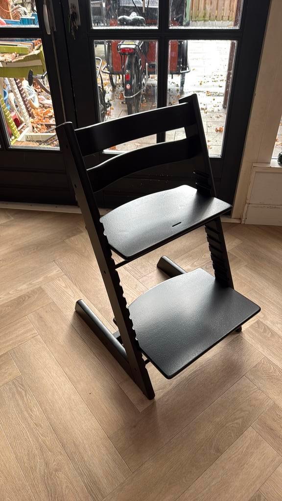 Stokke Nieuw model triptrap • zwart • tripptrapp, Kinderen en Baby's, Kinderstoelen, Zo goed als nieuw, Meegroeistoel, Ophalen of Verzenden