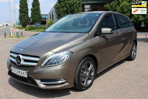 Mercedes-Benz B-klasse 200 Prestige AUTOMAAT TREKHAAK, Auto's, Mercedes-Benz, Bedrijf, Te koop, B-Klasse, ABS, Achteruitrijcamera