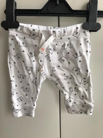 Broekje HEMA maat 50 beschikbaar voor biedingen