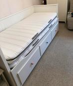 Bedbank Ikea Hemnes, gebruikt maar kan een ronde mee, Huis en Inrichting, Slaapkamer | Bedden, Ophalen, Gebruikt, Wit, Tweepersoons