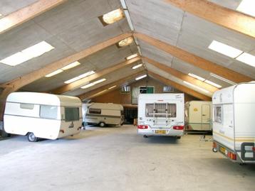Caravanstalling tussen Steenwijk en Wolvega. beschikbaar voor biedingen