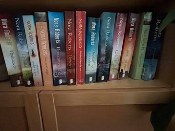Nora Roberts 12 boeken beschikbaar voor biedingen