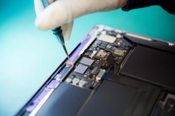 MacBook Air retina vochtschade problemen a1932 a2179 18/19 2 beschikbaar voor biedingen