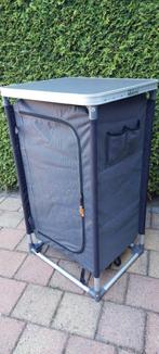 Camping kastje, Caravans en Kamperen, Kampeermeubelen, Ophalen, Zo goed als nieuw, Campingkast