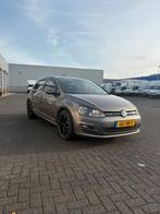 Volkswagen Golf 7 1.0 TSI 85kw 5D 2015 Grijs, Voorwielaandrijving, Stof, 23 km/l, Handgeschakeld