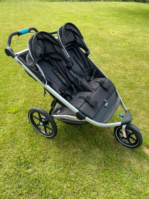 THULE Urban Glide 2 Double Jet Black, Kinderen en Baby's, Kinderwagens en Combinaties, Zo goed als nieuw, Overige merken, Ophalen